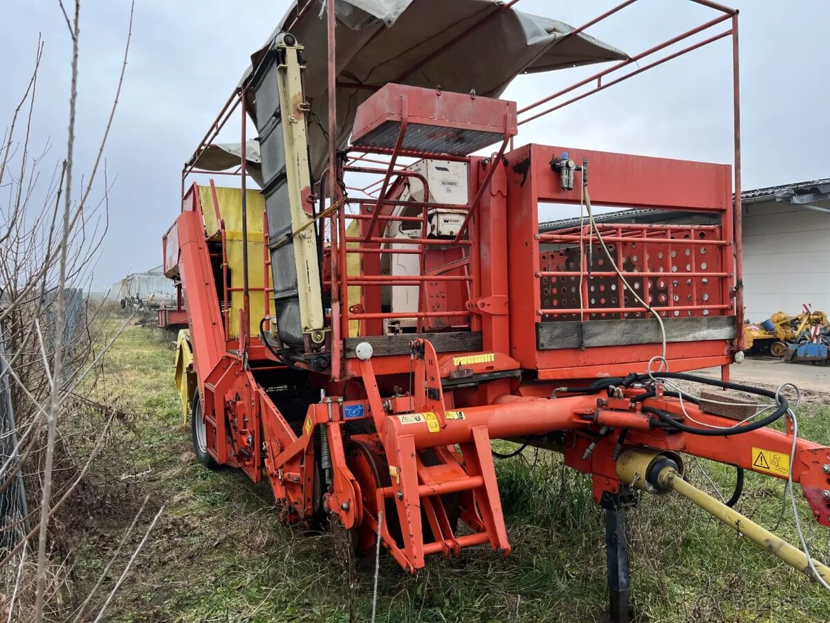 Bramborový kombajn Grimme SE 70-20 jednořádkový