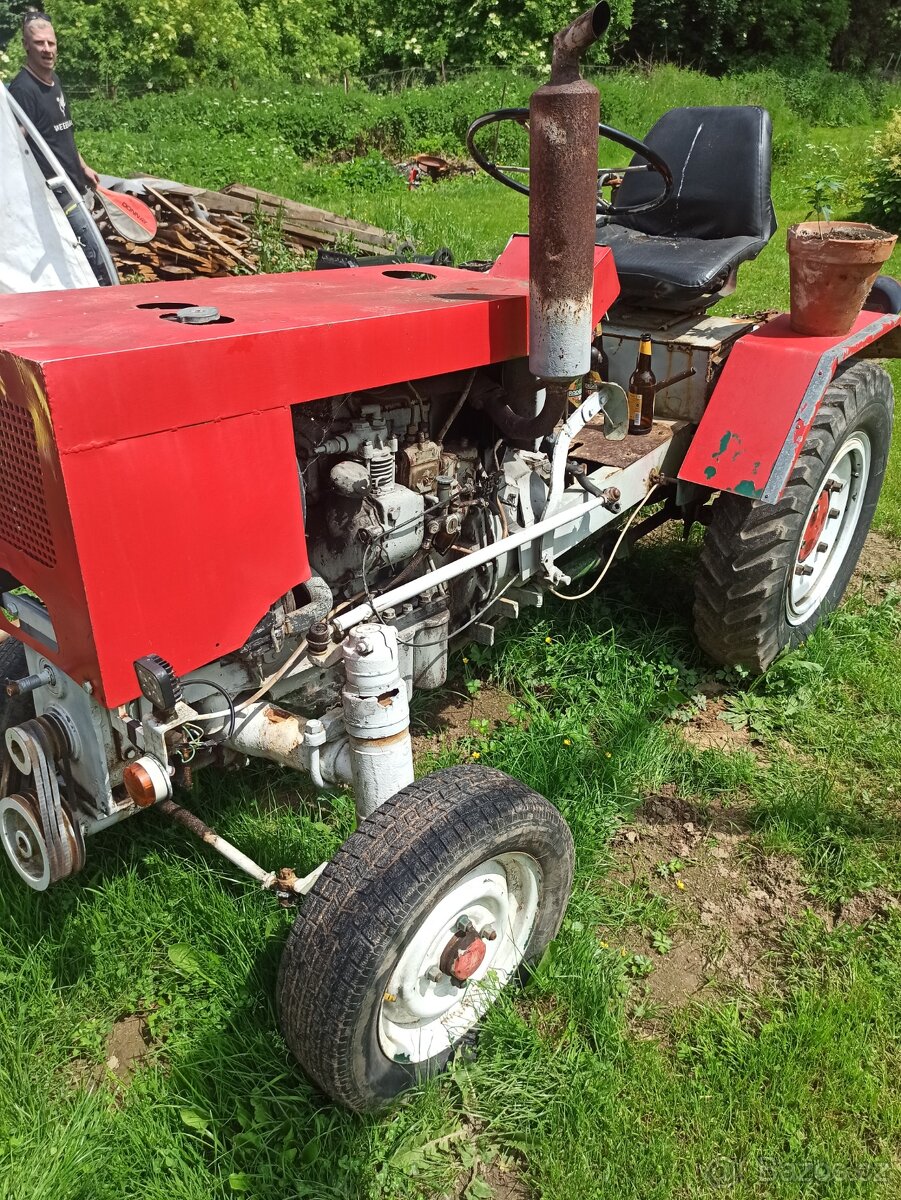 Traktor motor Zetor