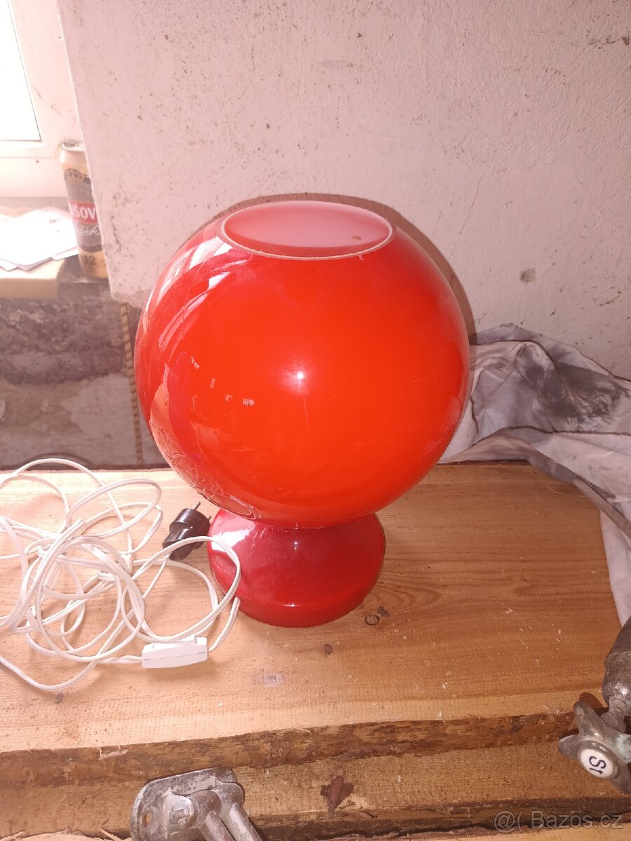 Stolni lampa