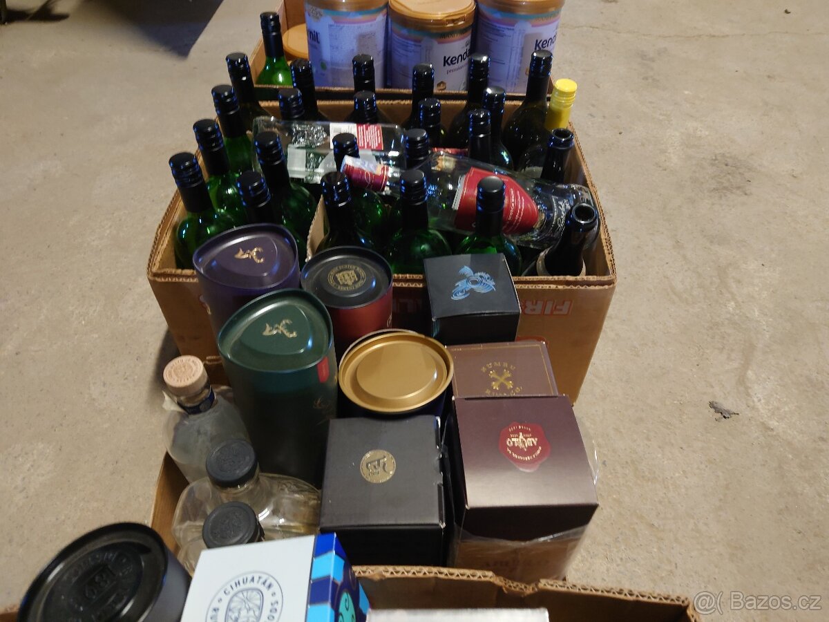 Lahve alkohol značkové