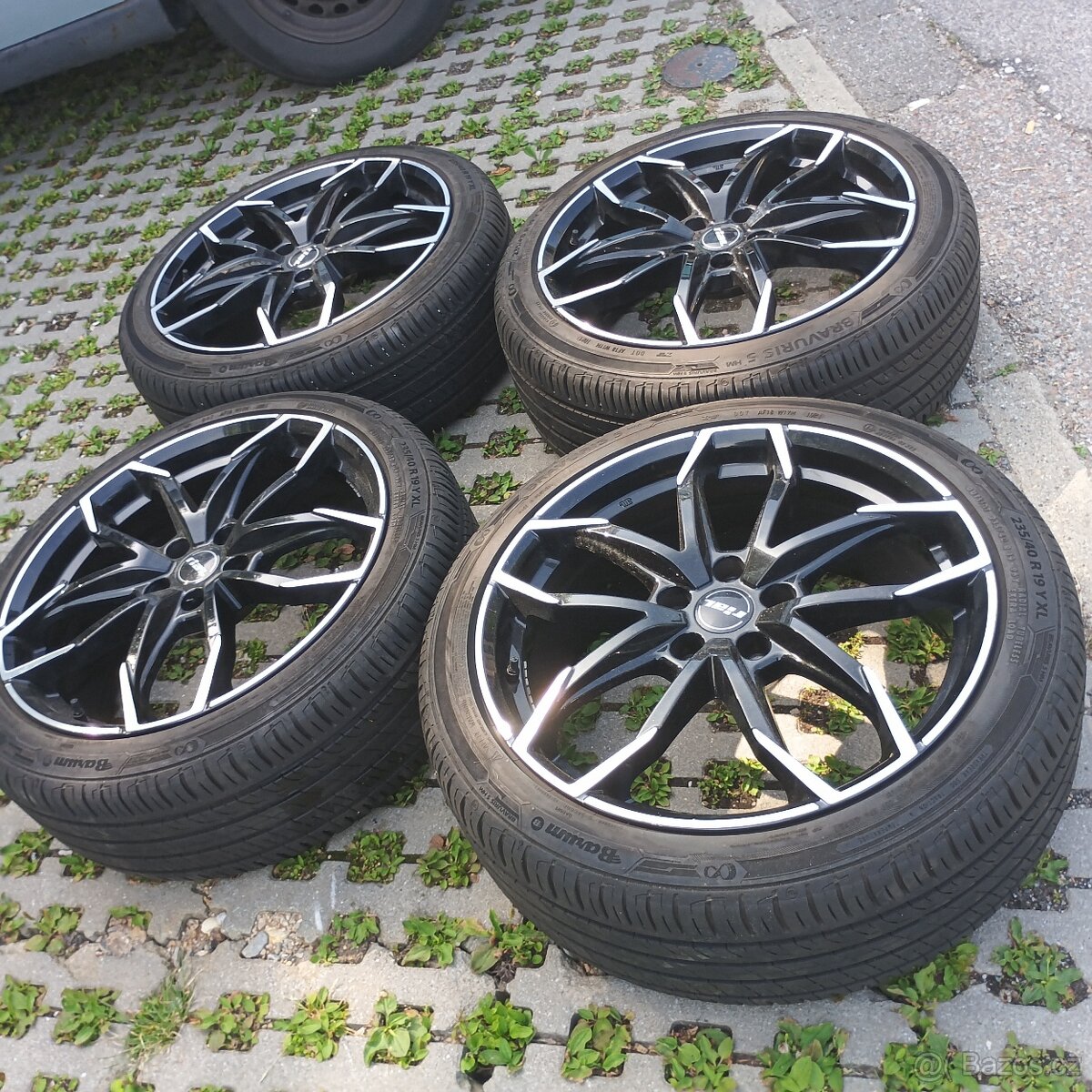 19" Kompletní letní sada Opel Zafira 5x115