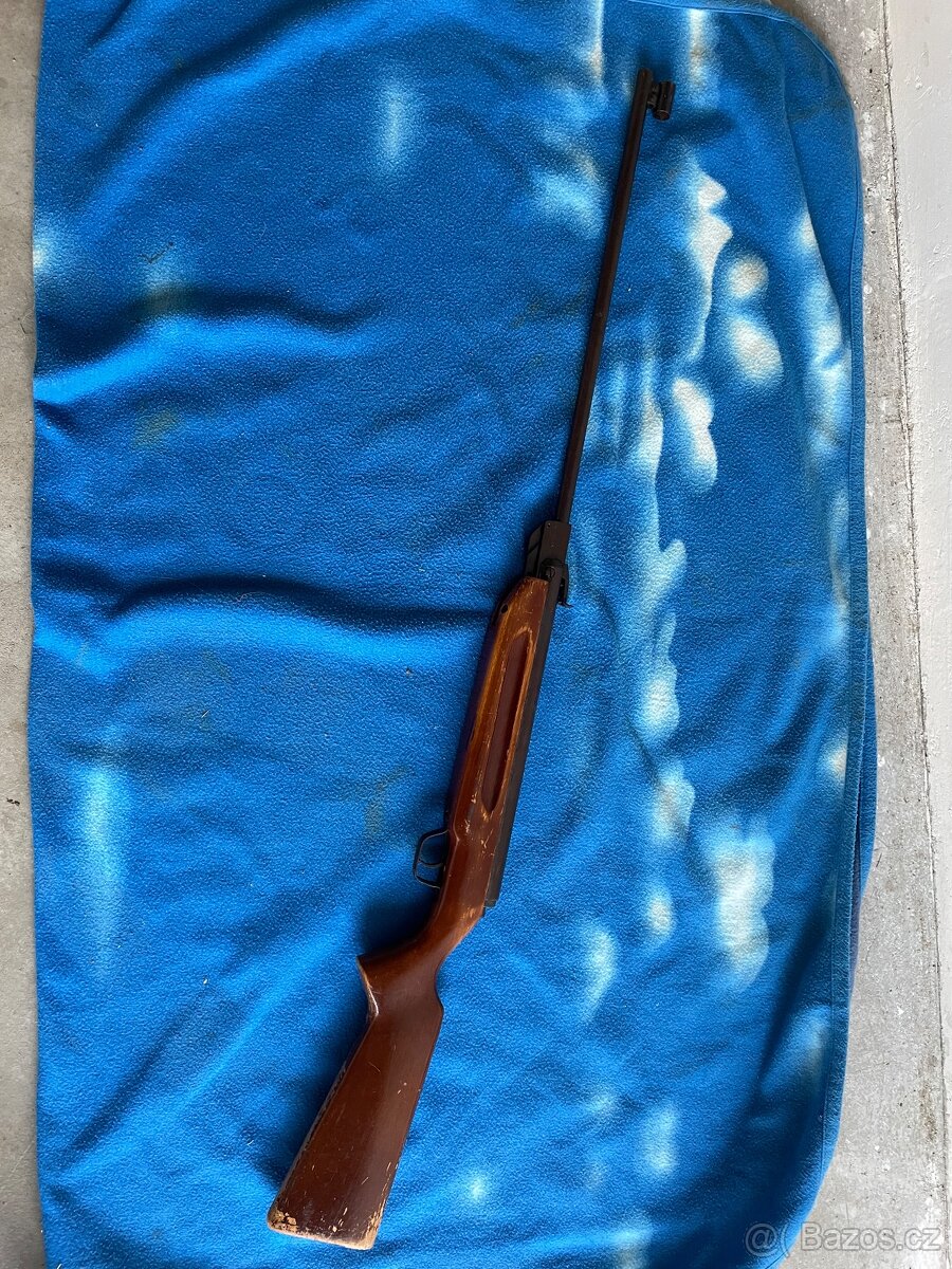 Vzduchovka Slavie 630 model 77