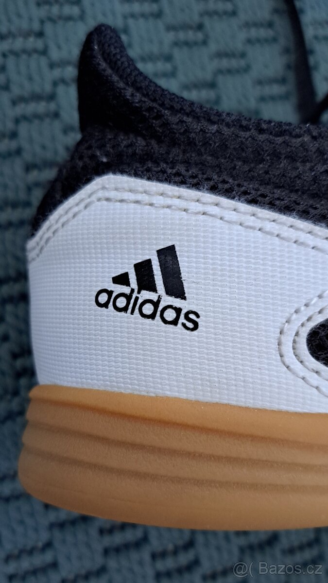 Sálovky Adidas velikost 38 2/3