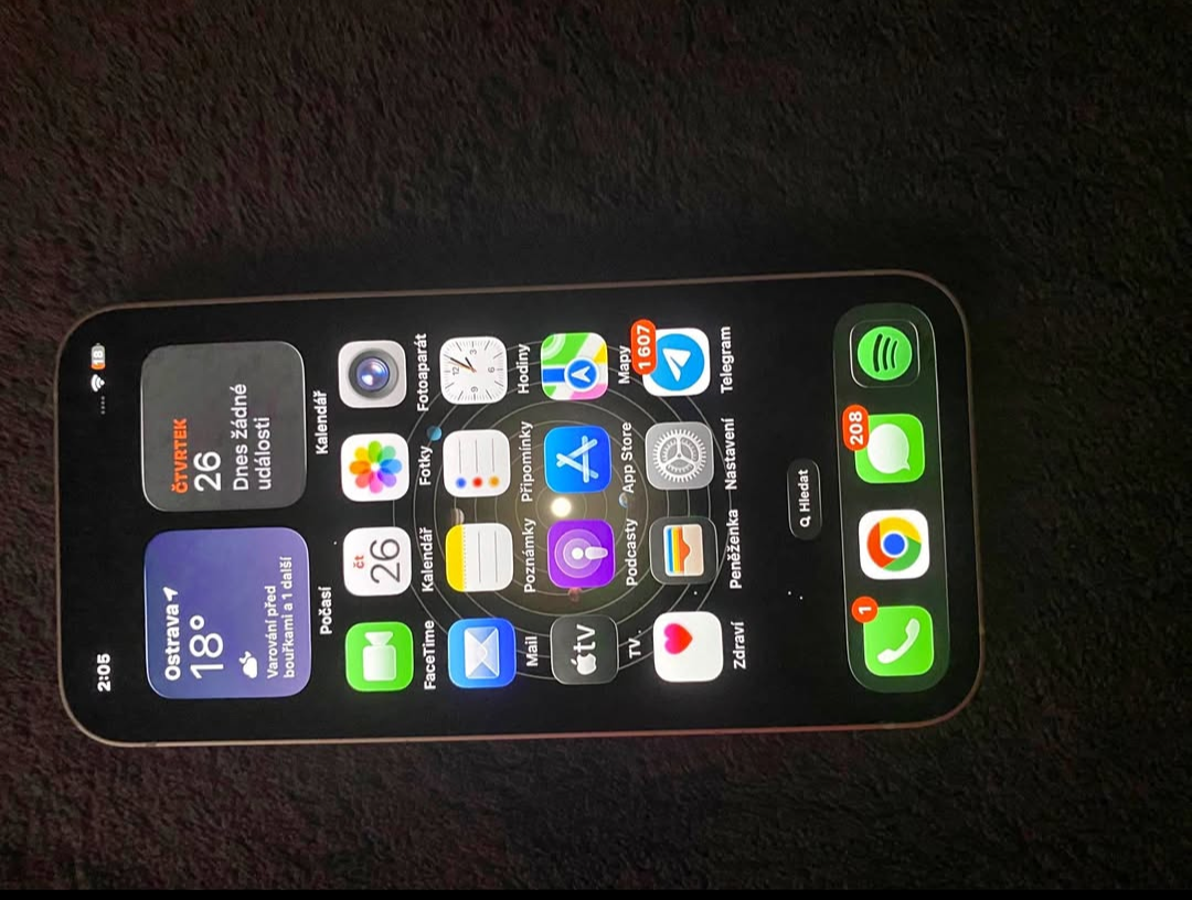 iPhone 12 64 GB Bílý