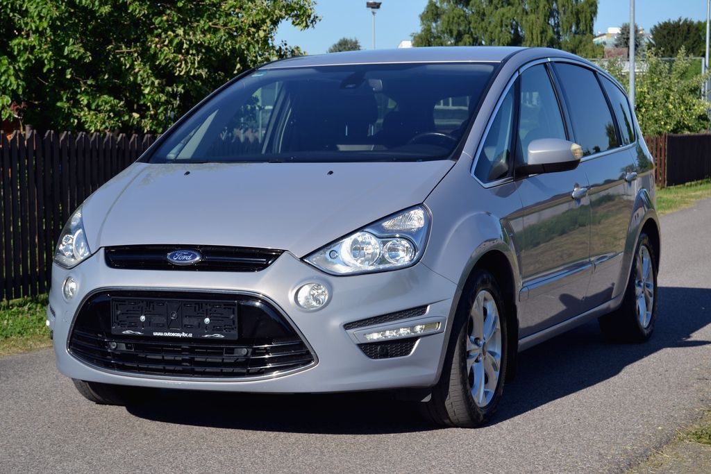 Ford S-Max 2.0 TDCI 120kW Titanium TOP STAV