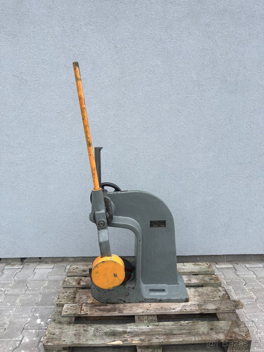Lis ruční hřebenový LRH2