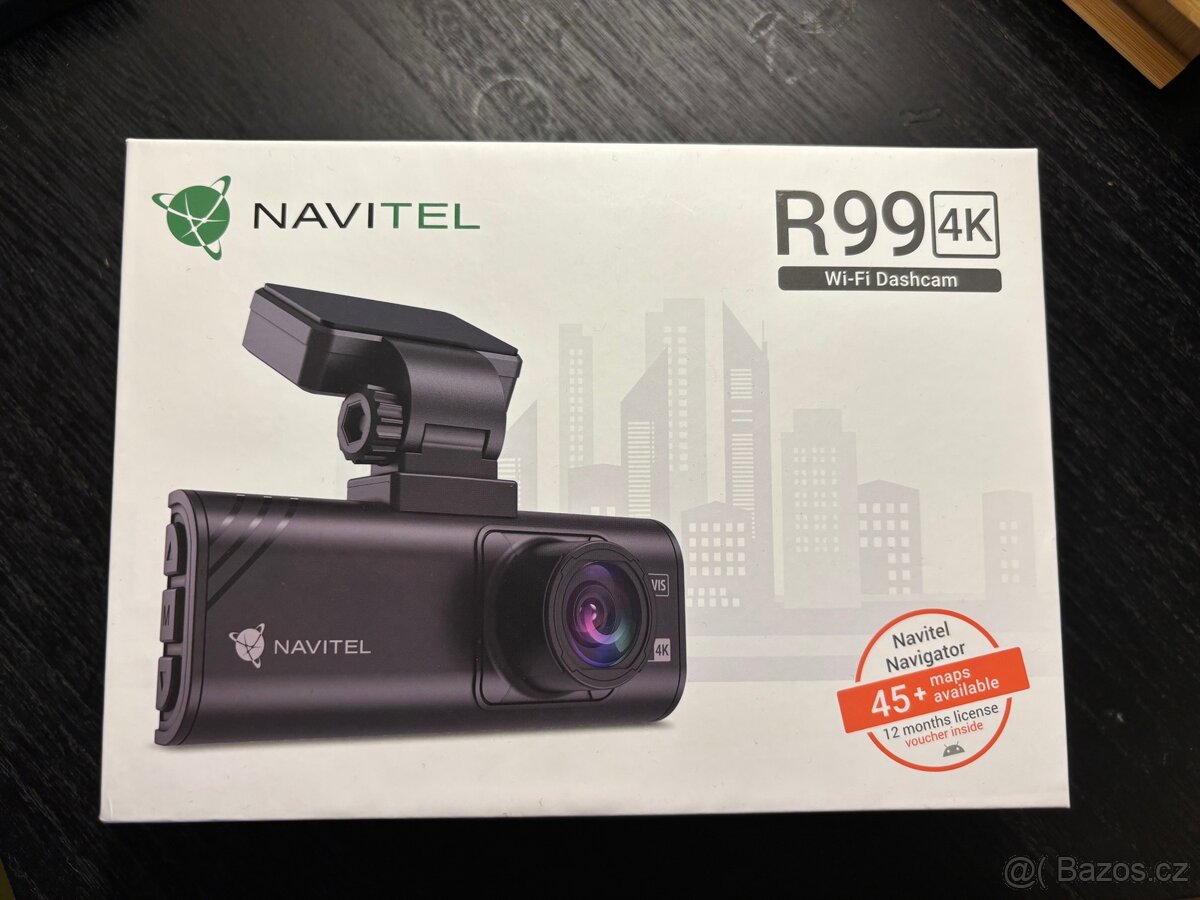 Autokamera NAVITEL R99 4K (Sony, GPS, Wi-Fi, USB napájení)
