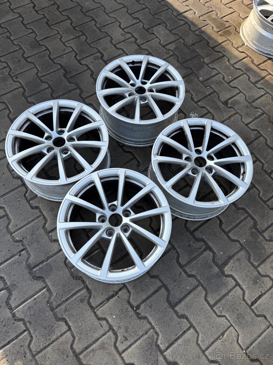 Alu Audi 5x112r17 7,5J ET 36