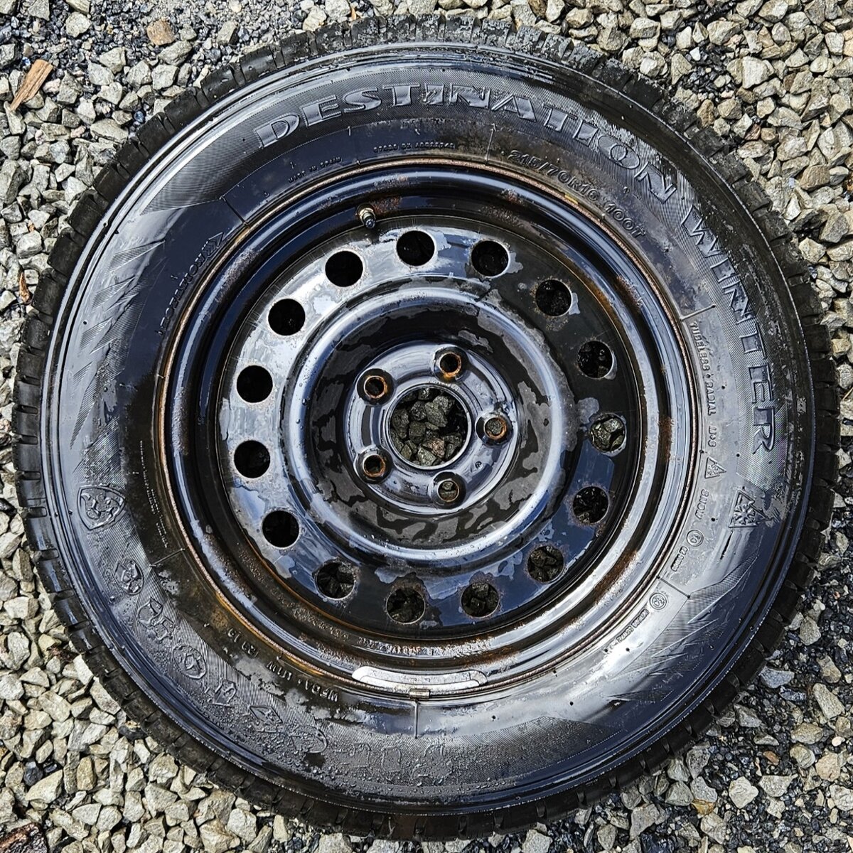 Zimní kola Kia 215/70/16, 6.5Jx16 ET42.5 č. AD02