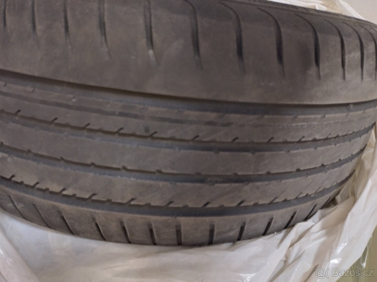 Goodyear letní 205/50 R17