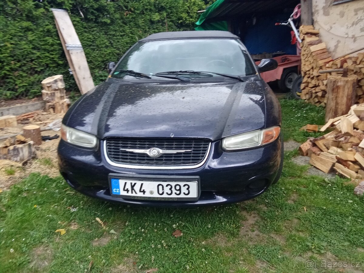 Chrysler stratus gabrio bez STK