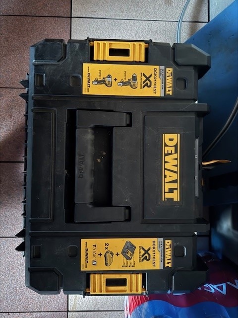 DeWALT Sada AKU šroubovák + rázový utahovák