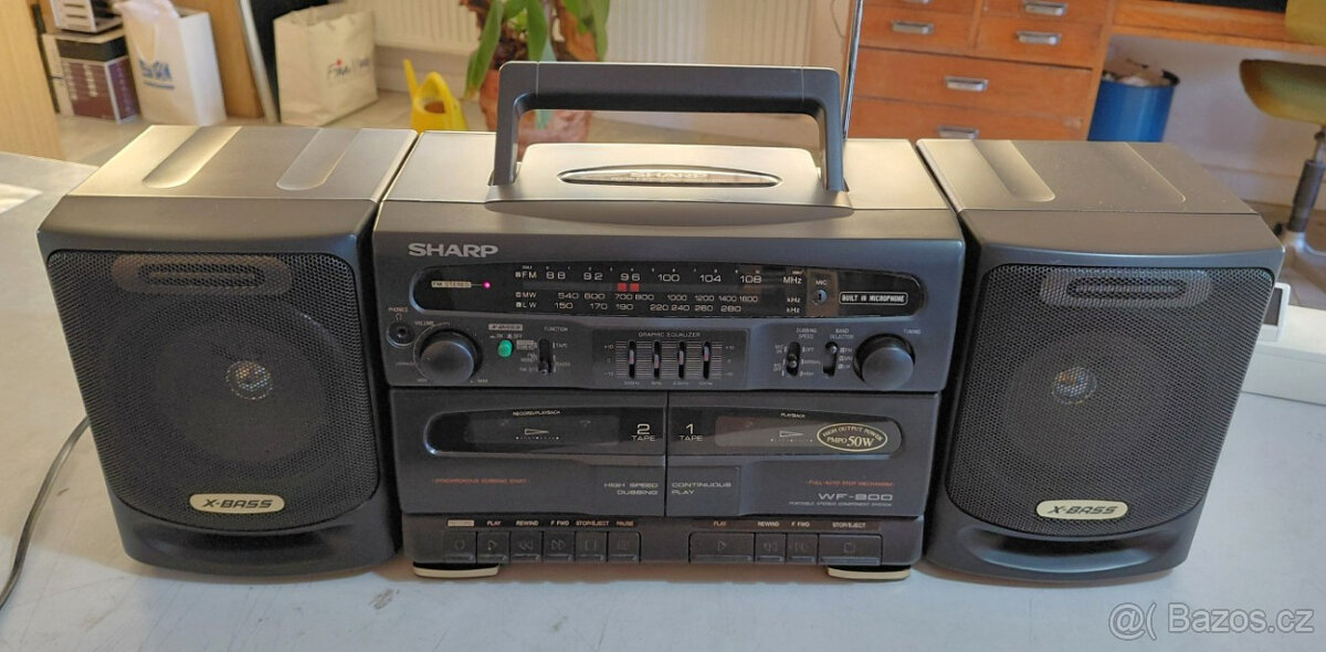 Radiomagnetofon SHARP WF-900