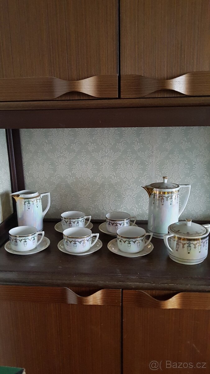 Servis perleťový starožitny