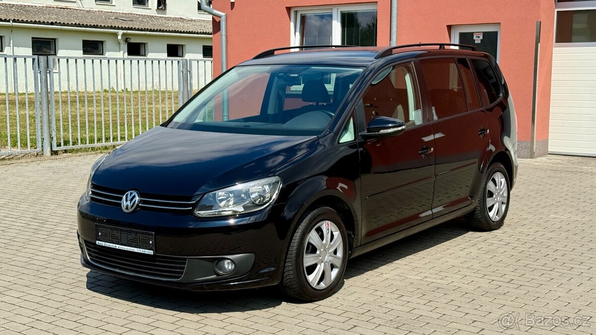 Volkswagen Touran //1.6TDi//77kW//COMFORT//7MÍST//1MAJ//