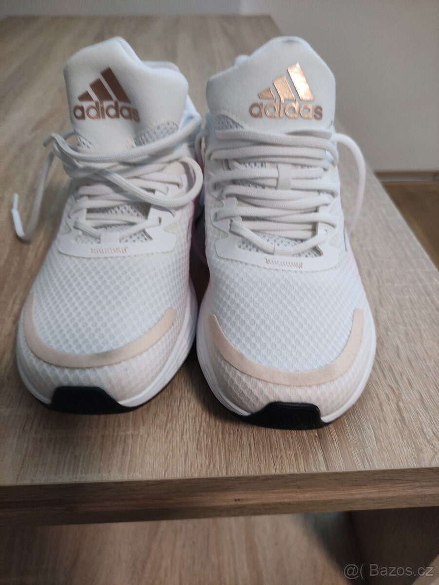 Dámské tenisky Adidas 42