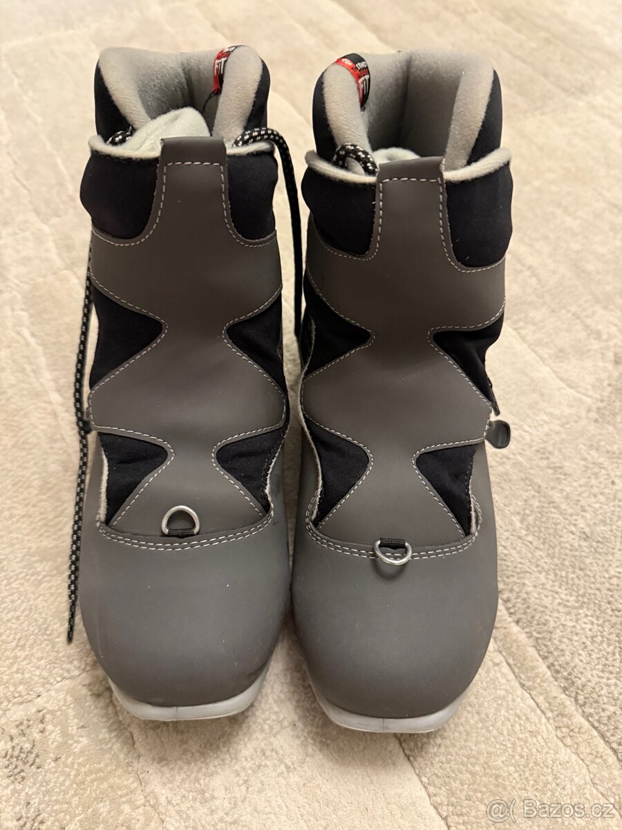 Boty na běžky Rossignol NNN vel. 43