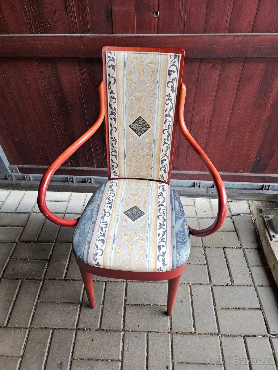 Prodám 8 ks jídelních židlí