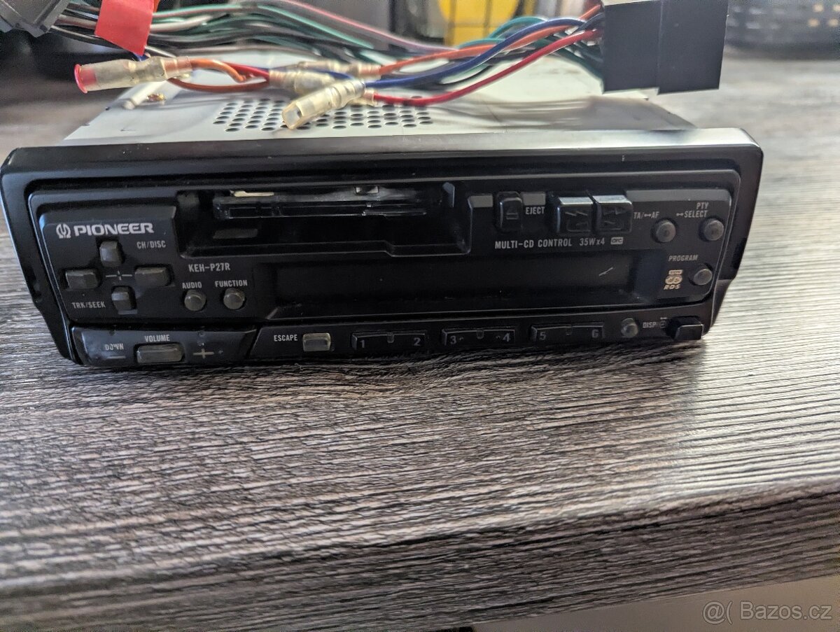 Autorádio pioneer