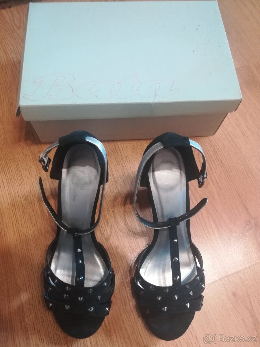 Lodičky Baťa - vel. 39