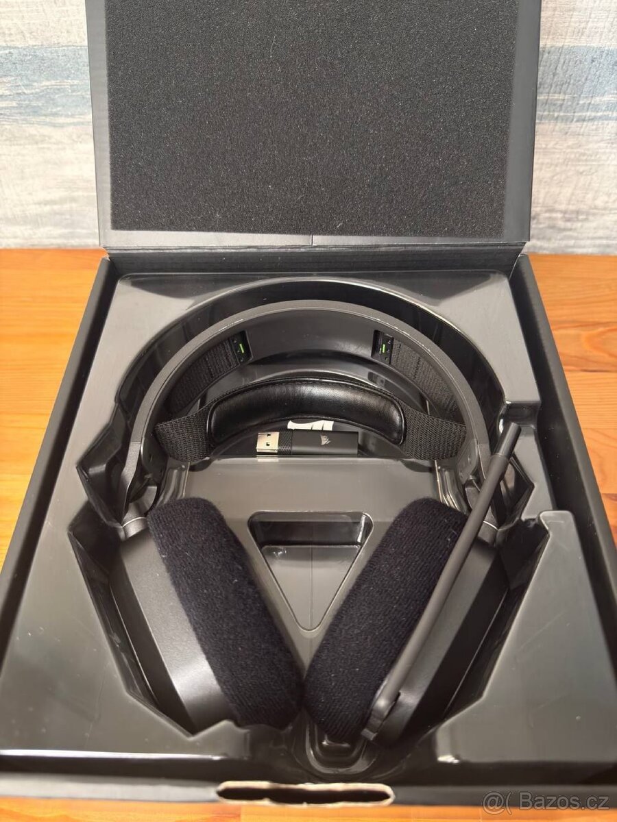 Corsair HS80 MAX Wireless. (0061)