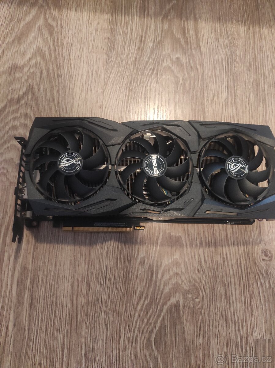 Grafická karta ASUS ROG STRIX GeForce RTX 2060 SUPER GAMING