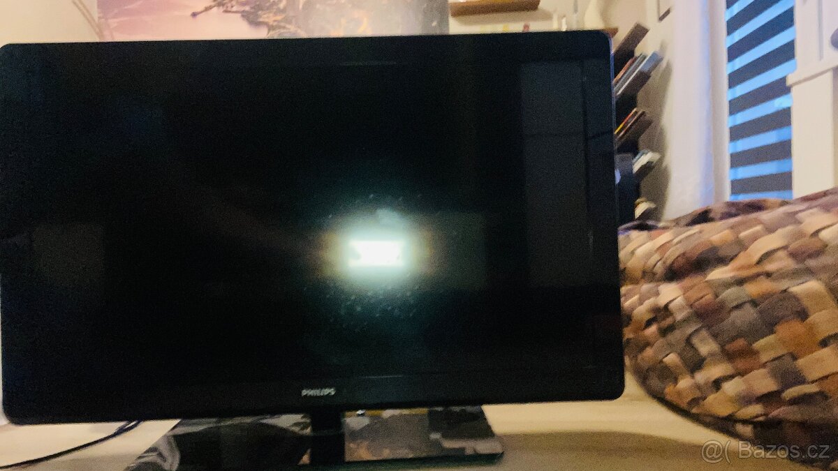 LCD televizor Philips uhlopricka 80cm