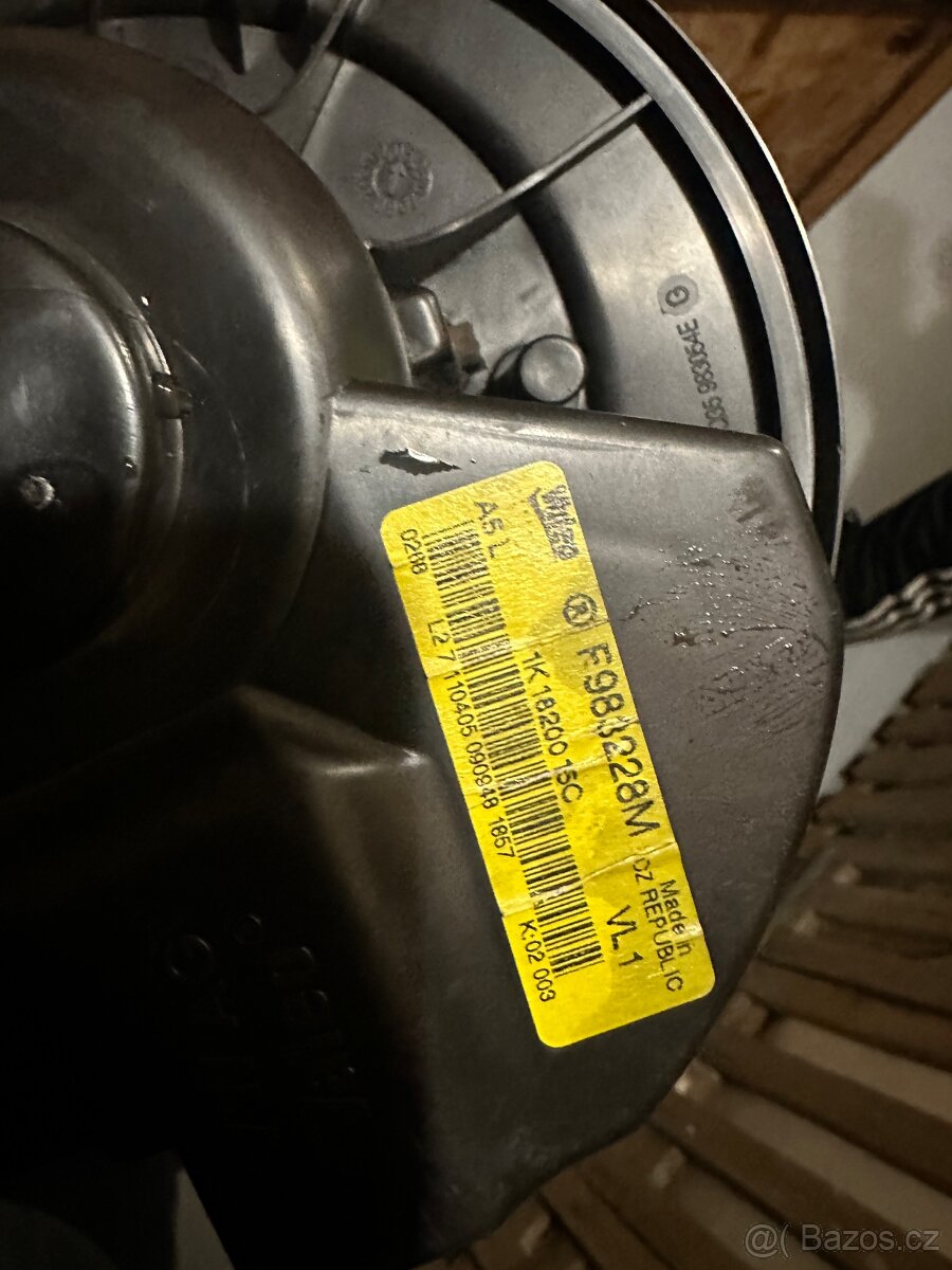 Ventilátor topení Octavia 2