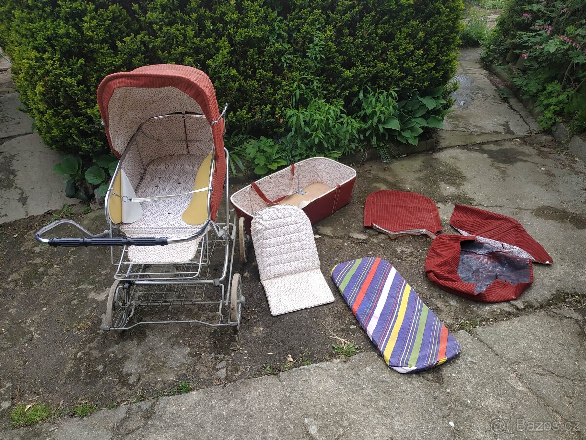 Stará liberta - kočárek