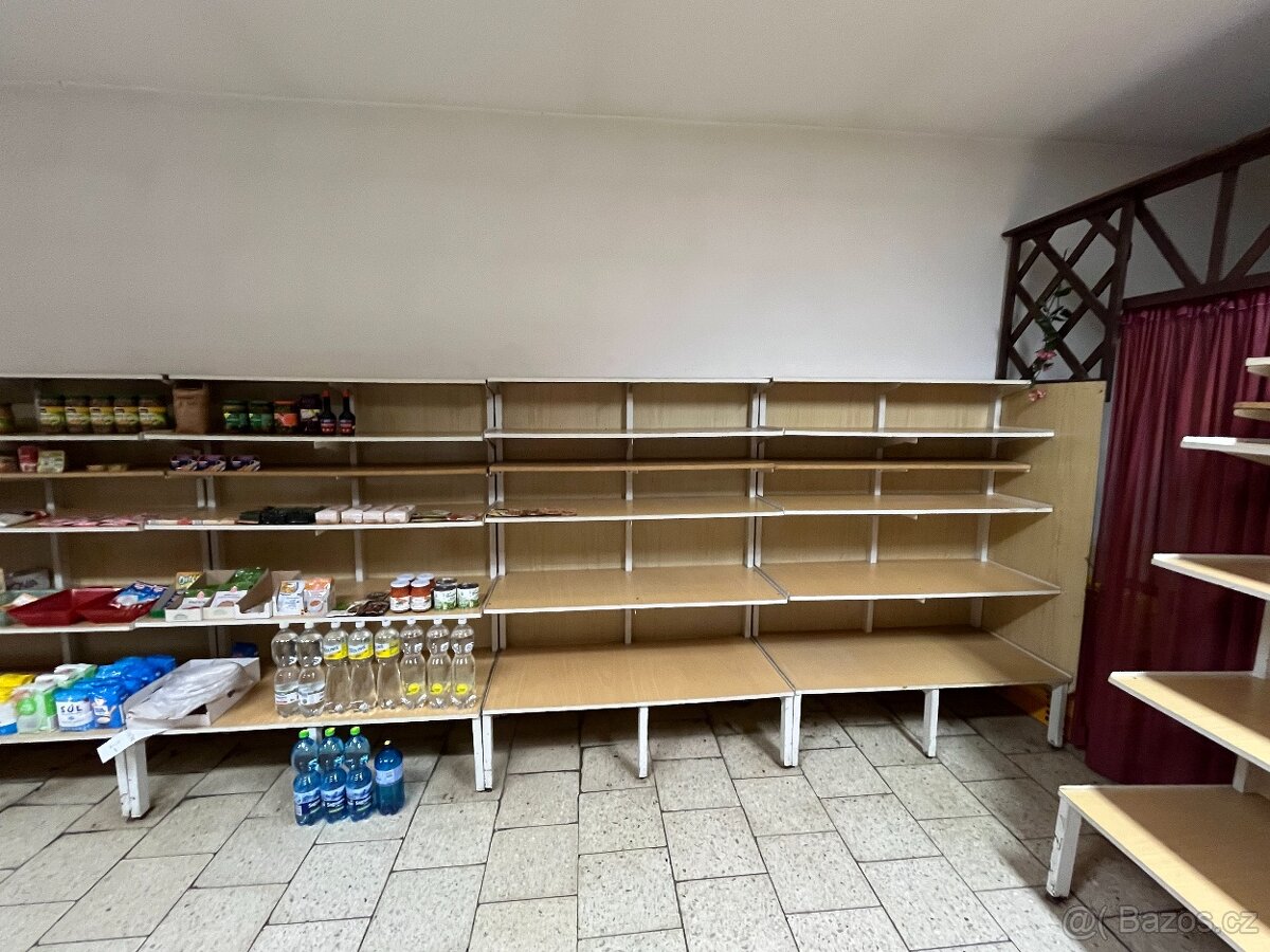 Prodám použité regály vlastní výroby