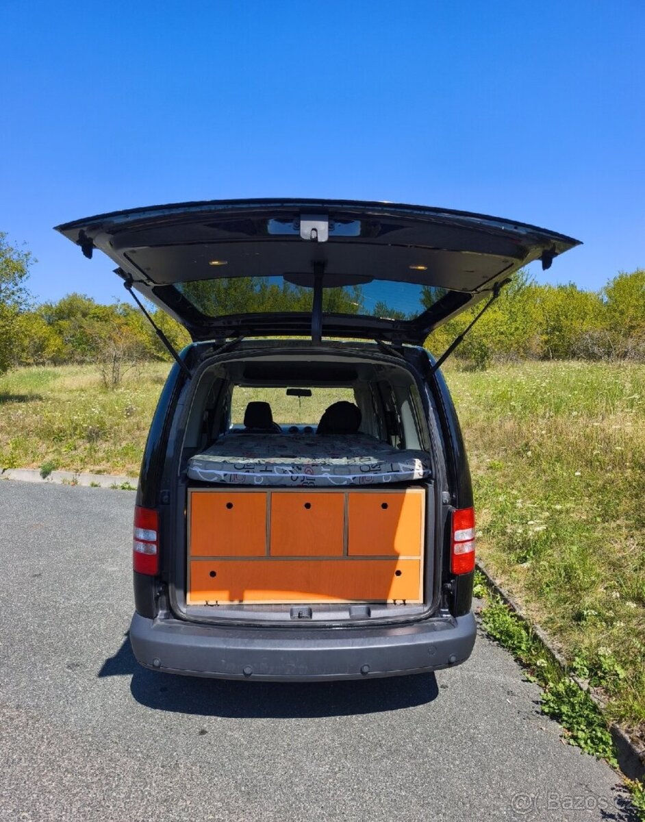 Obytná vestavba Vw Caddy Maxi