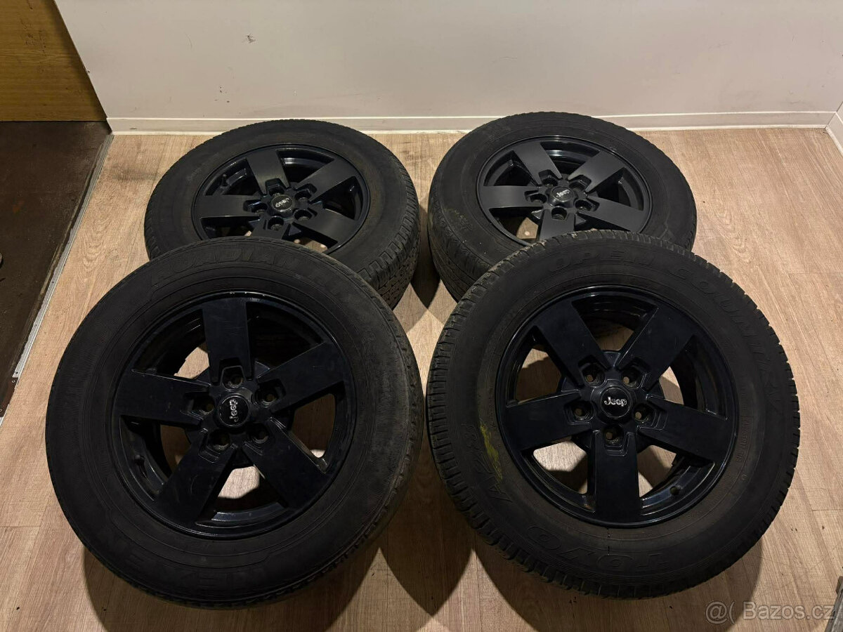 /// Alu kola R17 Jeep Commander/WK/WH ///