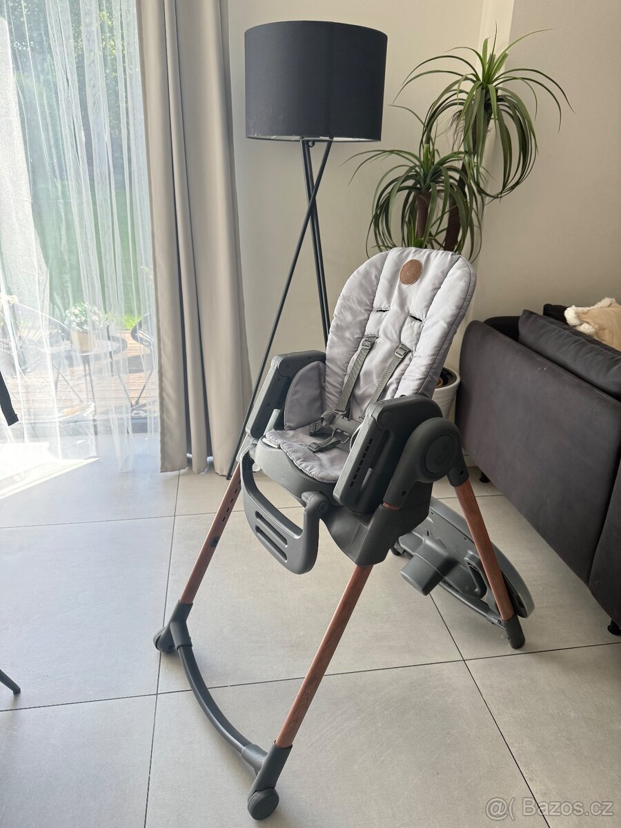 Maxi Cosi jidelni zidlicka Essential Grey