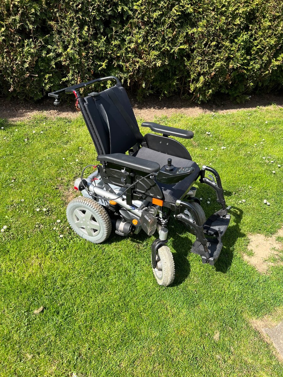 Elektrický invalidnî vozík Invacare Kite