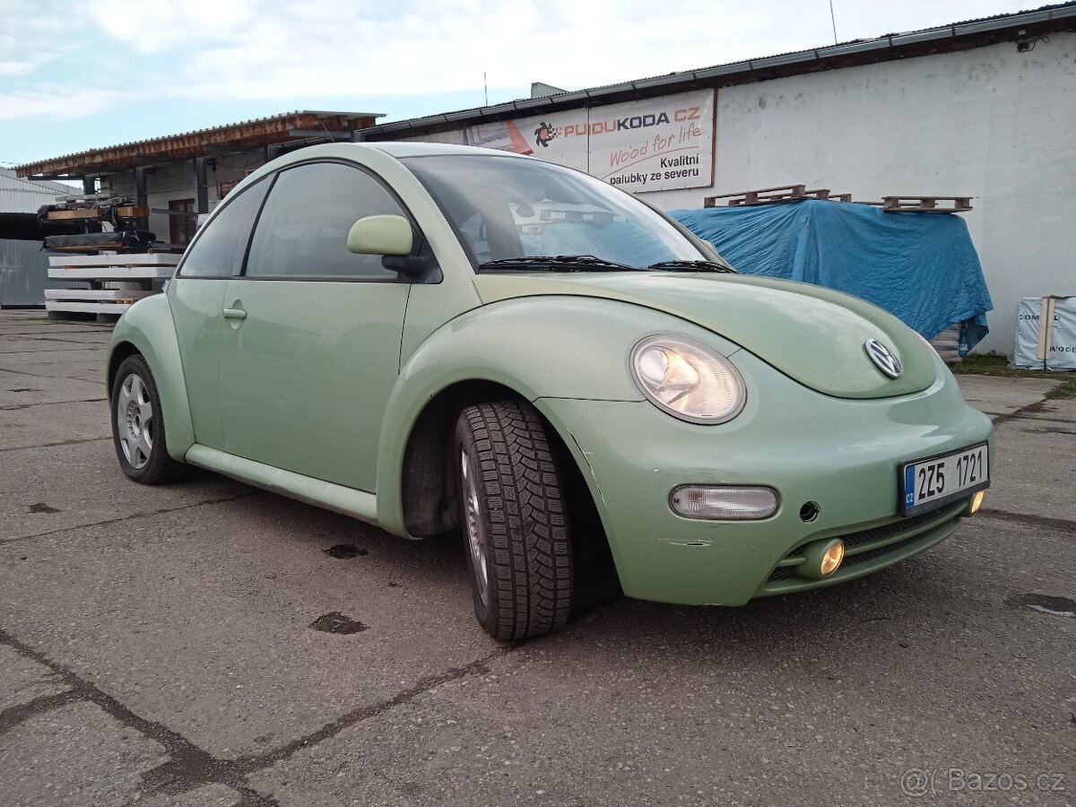 Volkswagen New Beetle 2.0 85kw