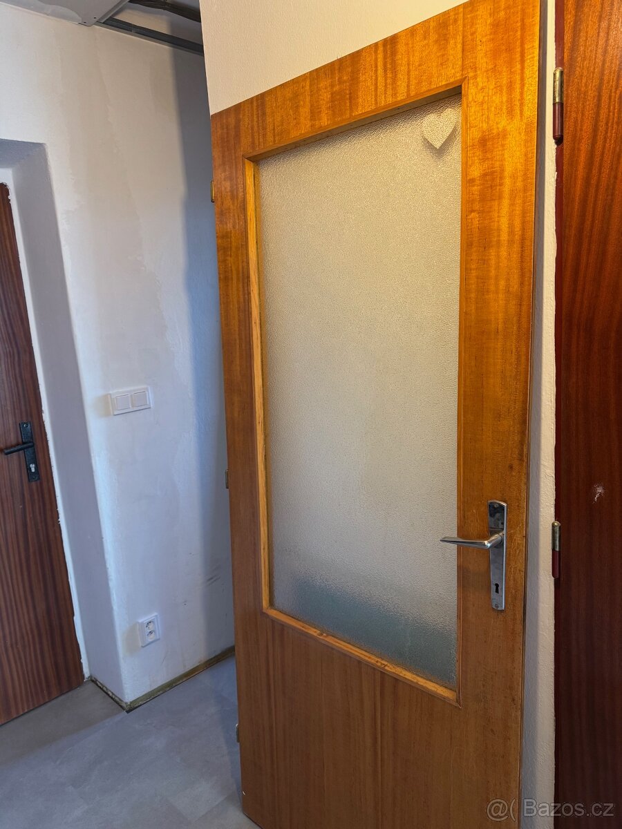 Dveře 80 L