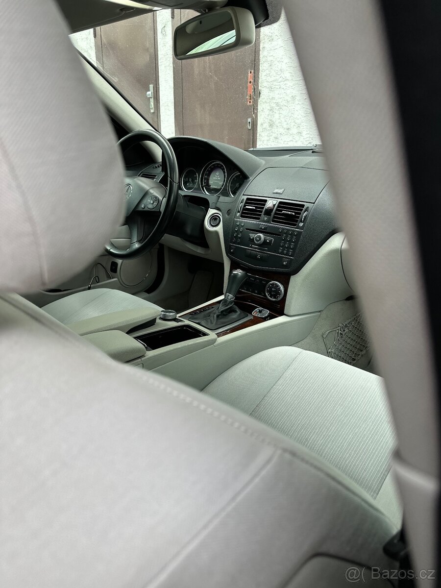 Mercedes benz c320 165kw