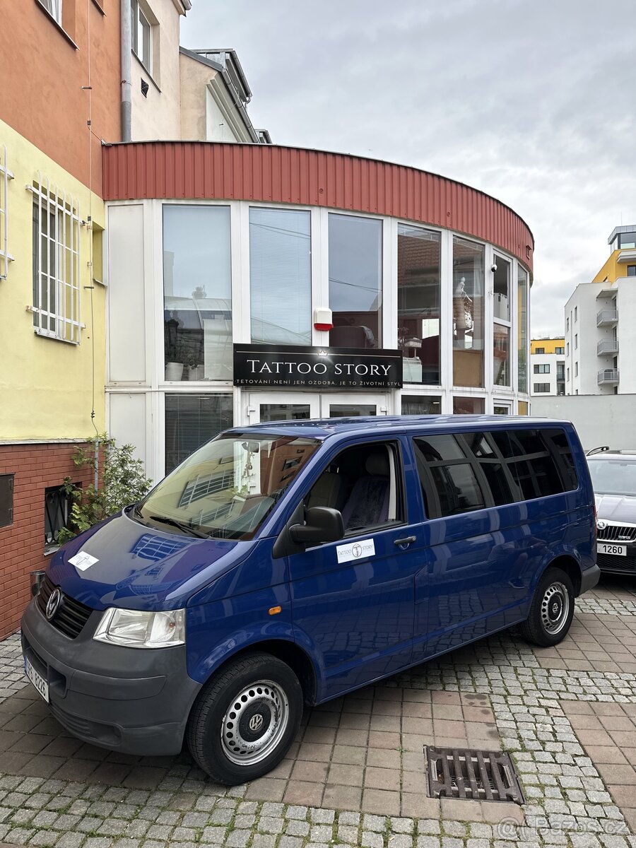 Pronájem VW Transporter T5 9míst