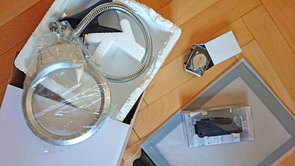 Lupy a lampa pro Modelářství, Známky, Mince