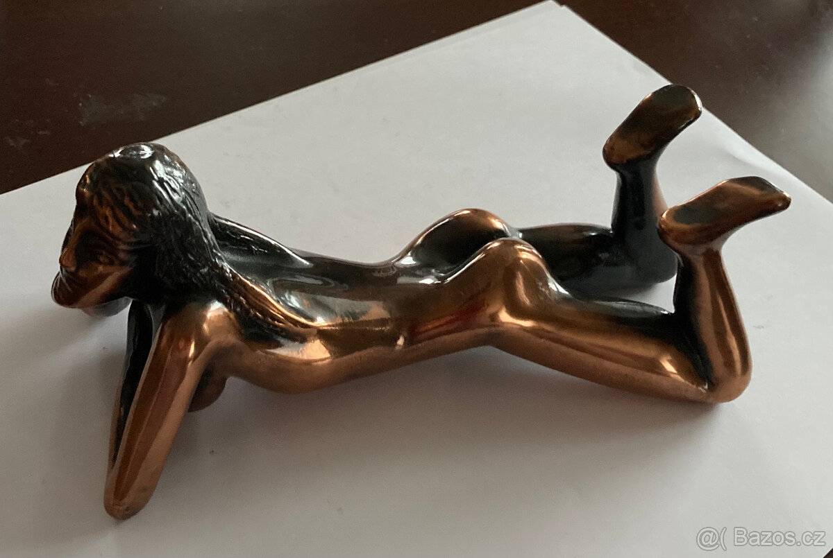 PLASTIKA ŽENA - MODEL MgA HANA POISLOVÁ