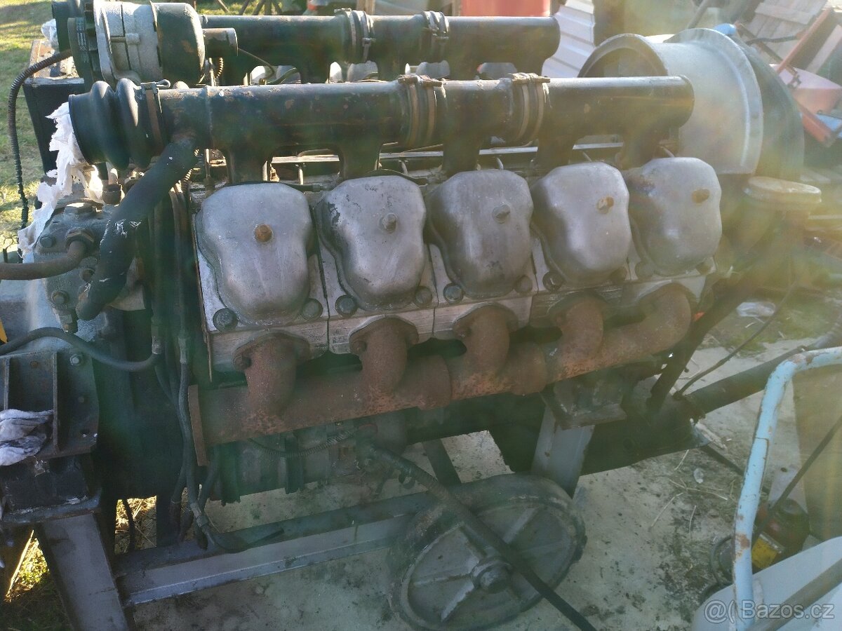Tatra 815