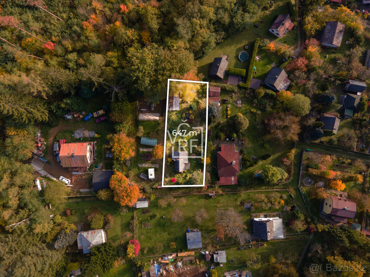 Prodej rekreačního pozemku o výměře 647m2 v chatařské osadě,