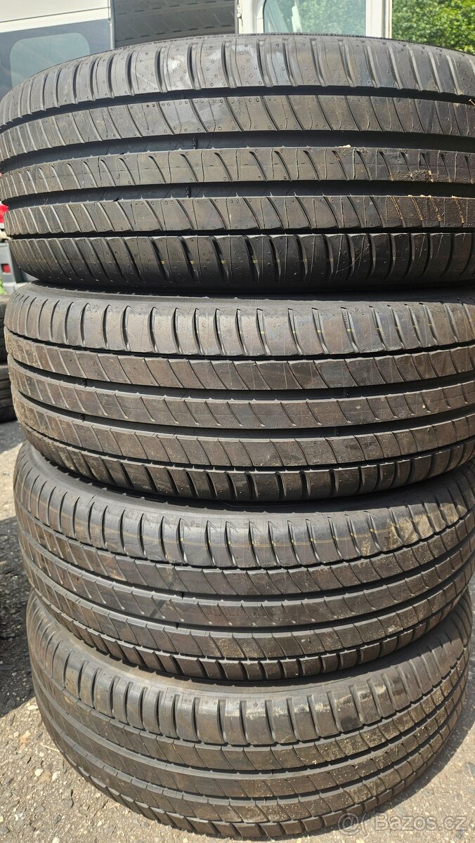 205/55R17