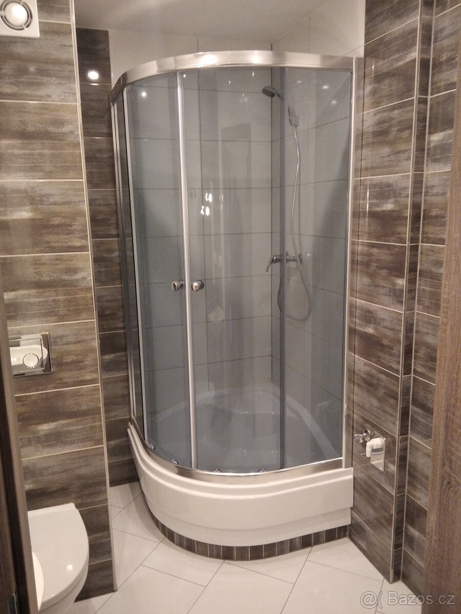 Pronájem byt 1+1, 41m2, 2 x balkón OSTROV