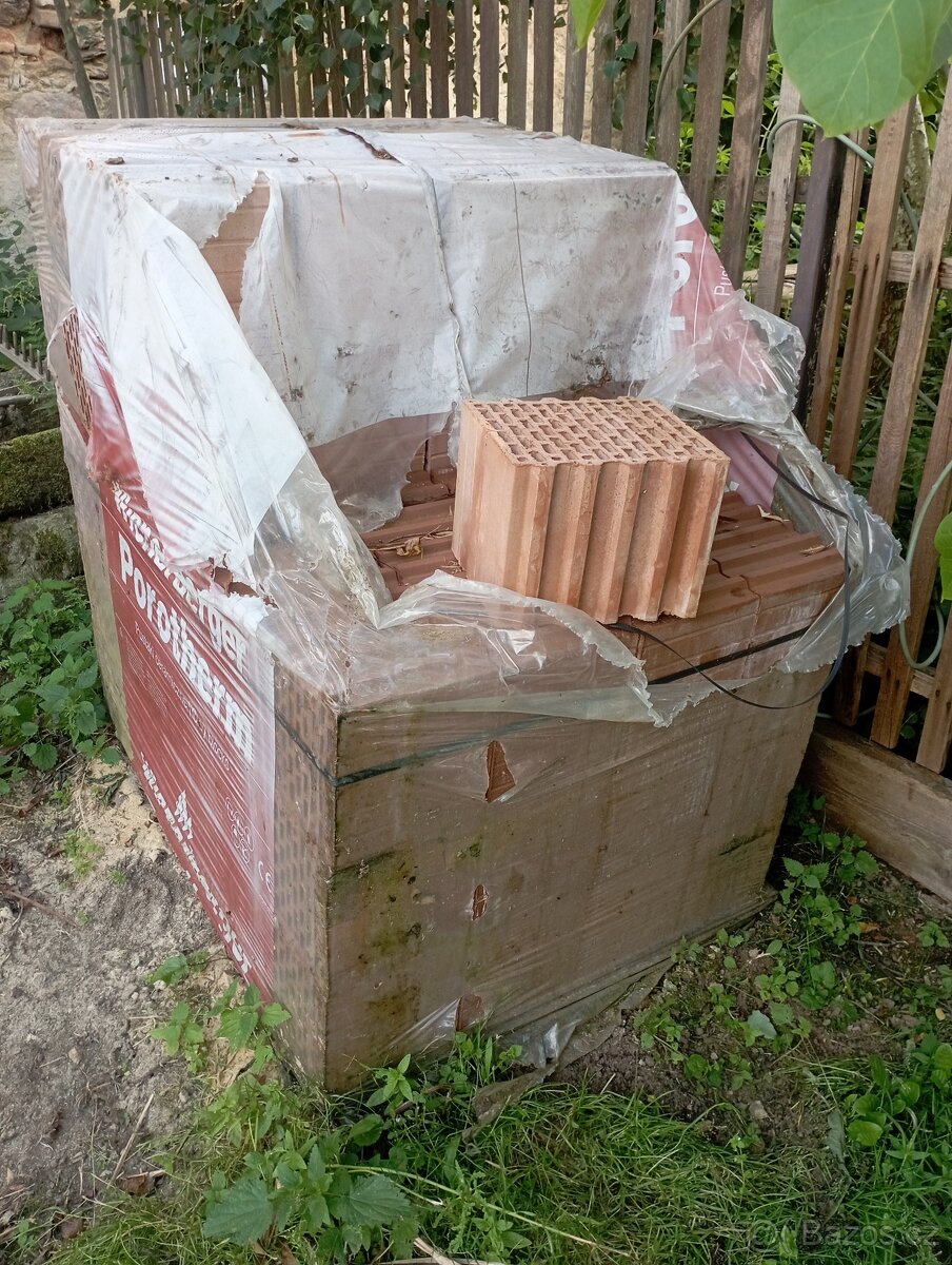 Cihla 30 nebroušená