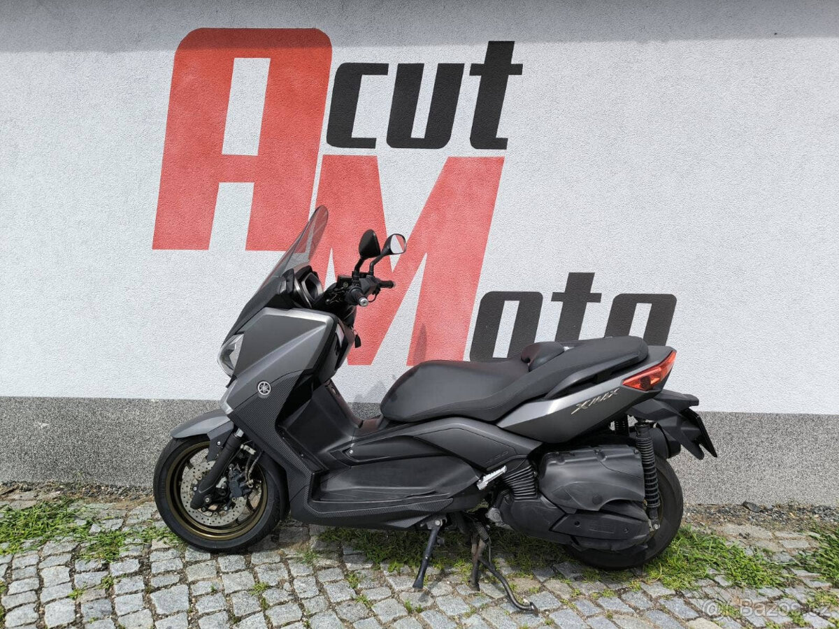 Yamaha X-Max 400