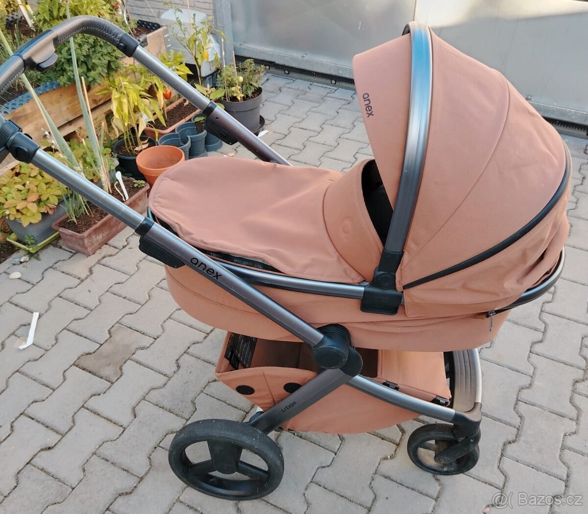 Kočárek po 1 dítěti