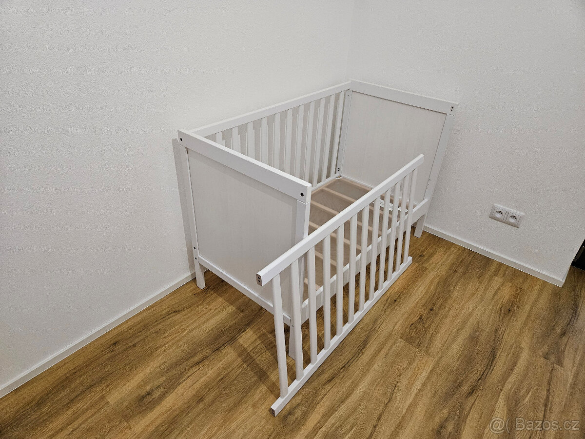 Dětská postýlka