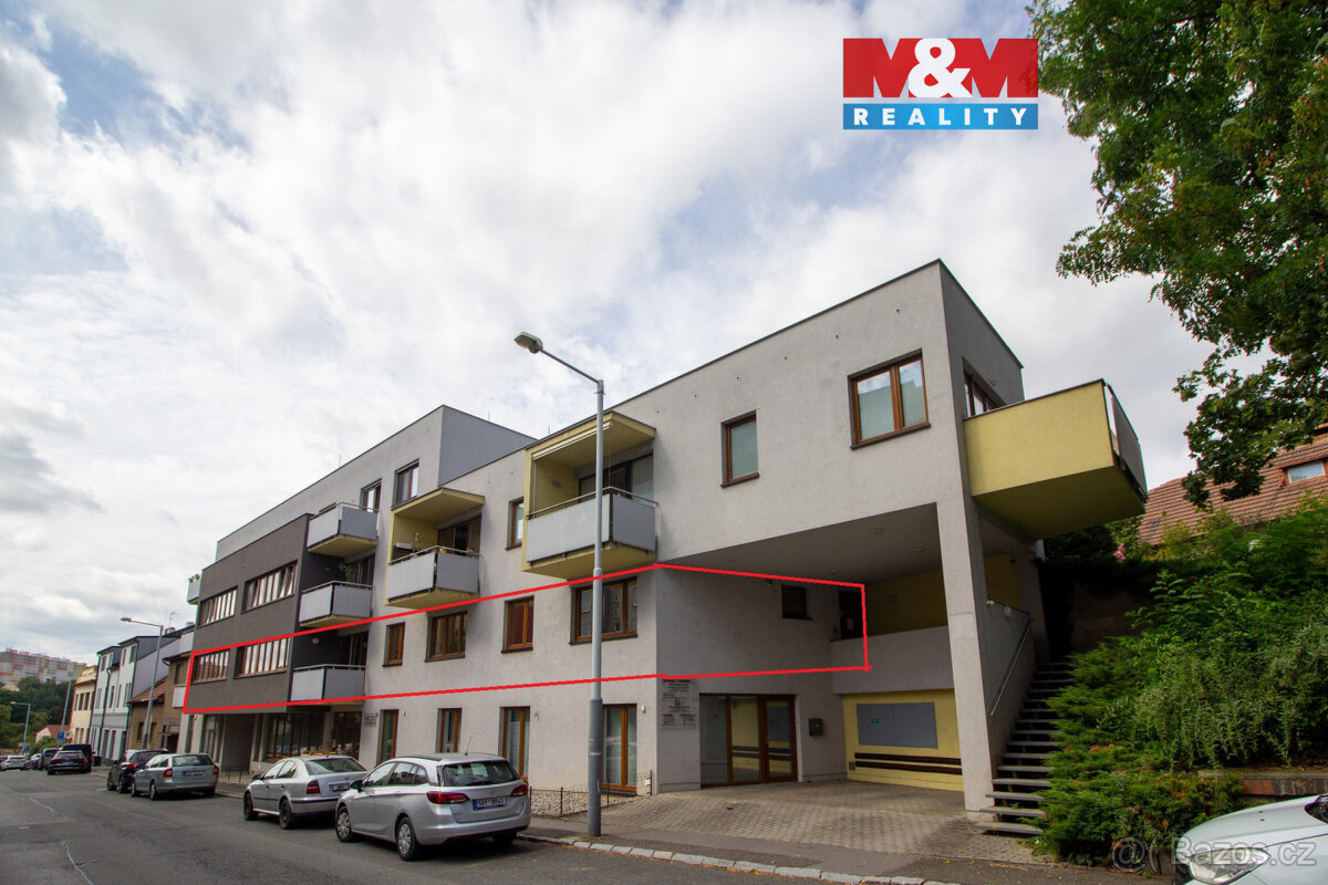 Prodej kancelářského prostoru, 401 m², Praha 10 - Hostivař