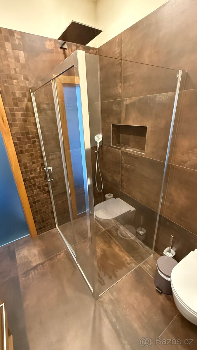 zánovní sprchový kout 120x90cm